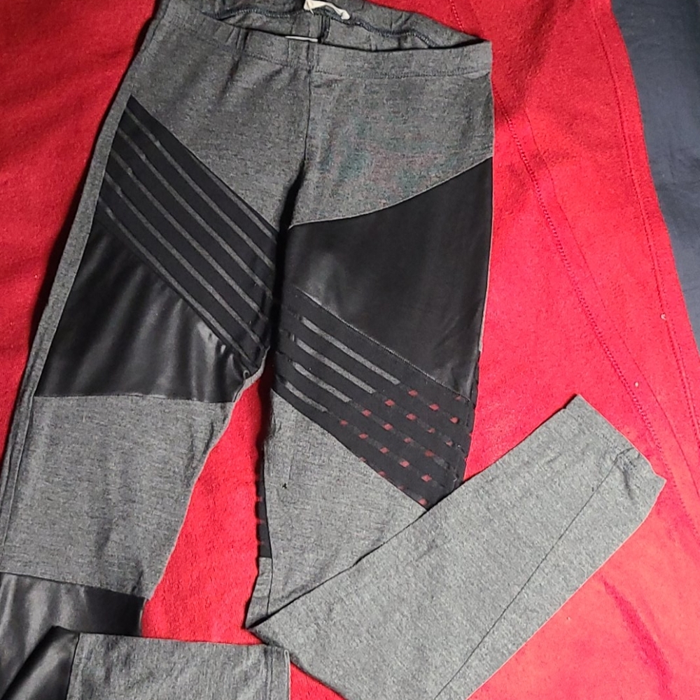 Cool leggings Small